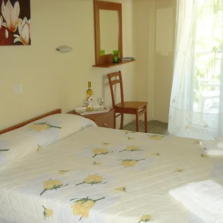 Apartment Anna Georgiou Skala Sotiros