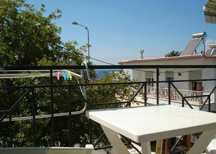 Anna Georgiou Apartment *